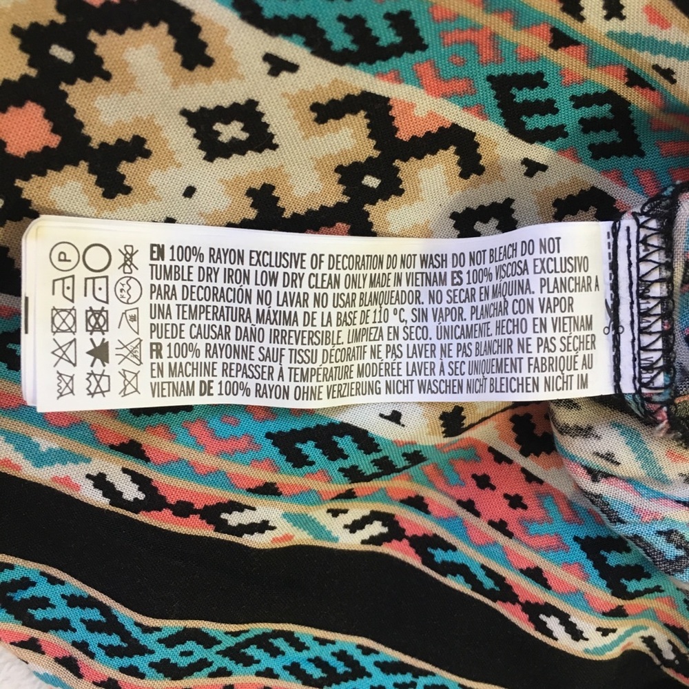 Forever 21 colorful adjustable strap crop tank top - Picture 6 of 6